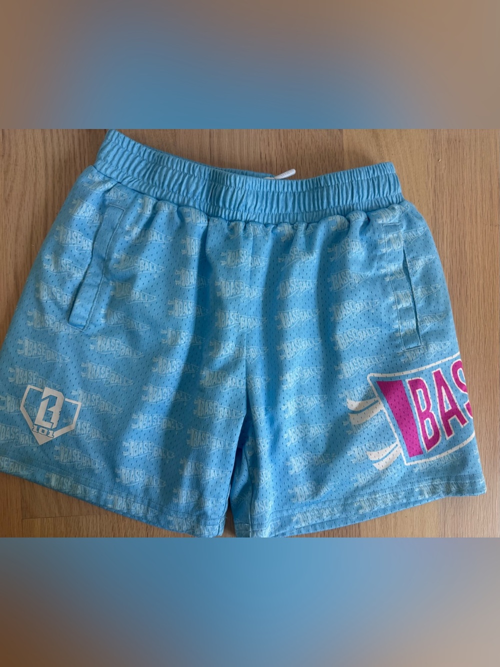 Baseball Lifestyle YM shorts. Great condition.